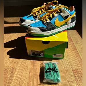 Nike Chunky Dunky Men’s Size 10 Like New with Box Vibrant Beautiful Shoes